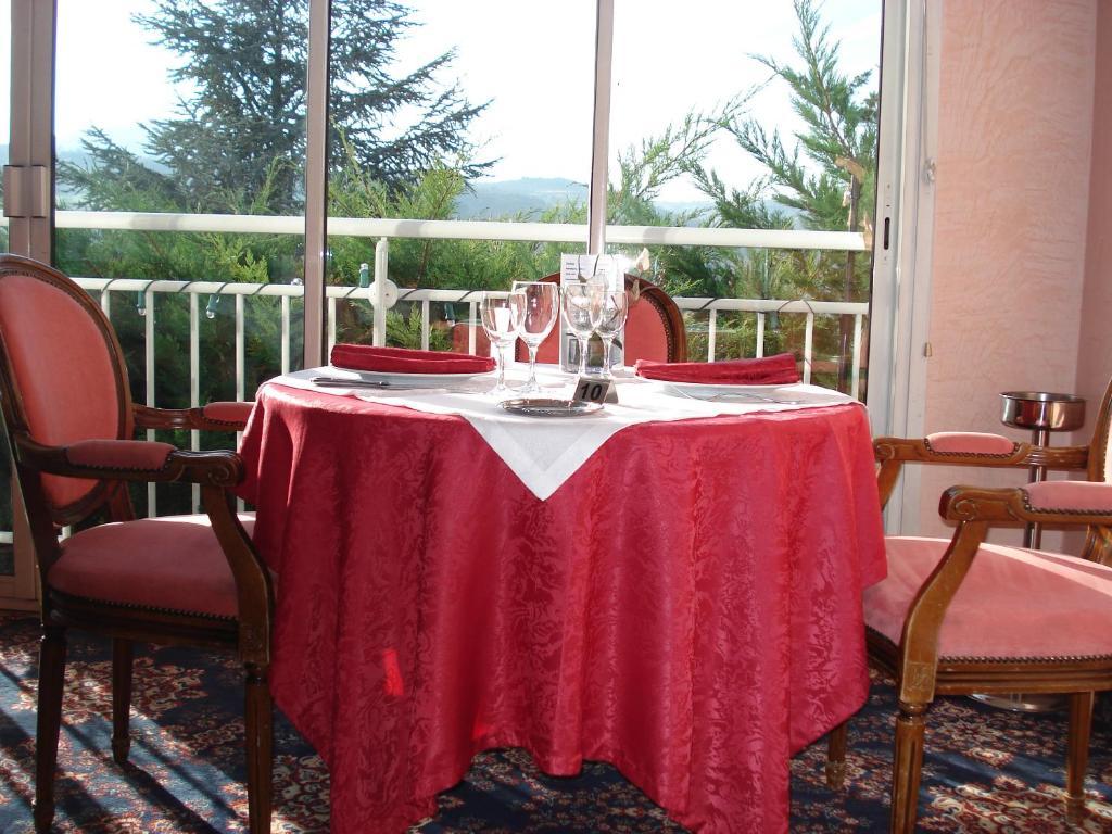 Relais Du Val Vert Le Puy-en-Velay Exterior foto