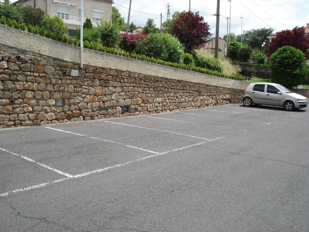 Relais Du Val Vert Le Puy-en-Velay Exterior foto